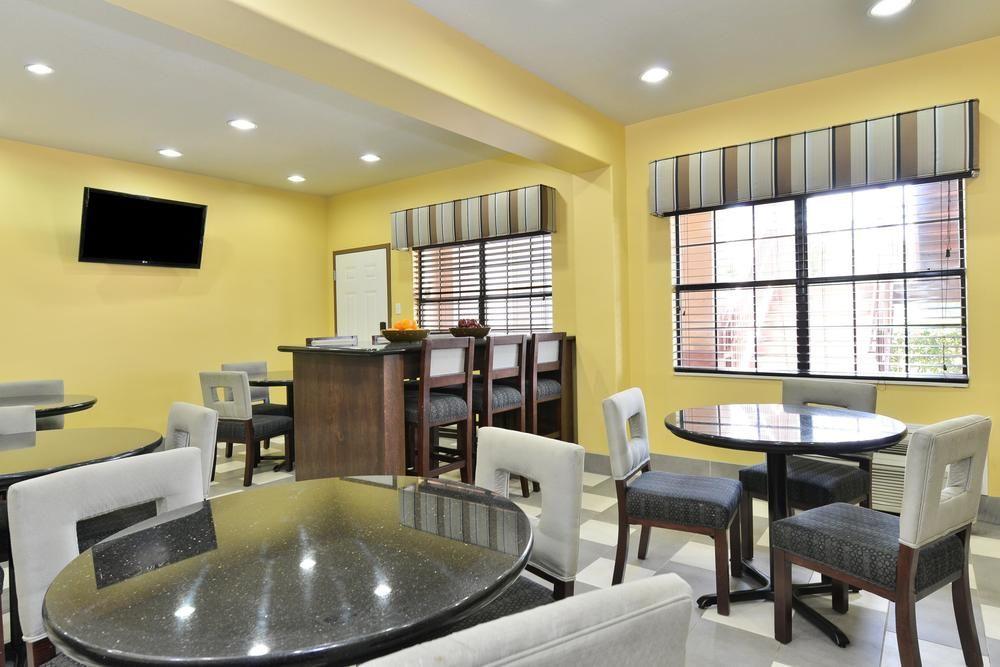 Best Western La Place Inn Экстерьер фото